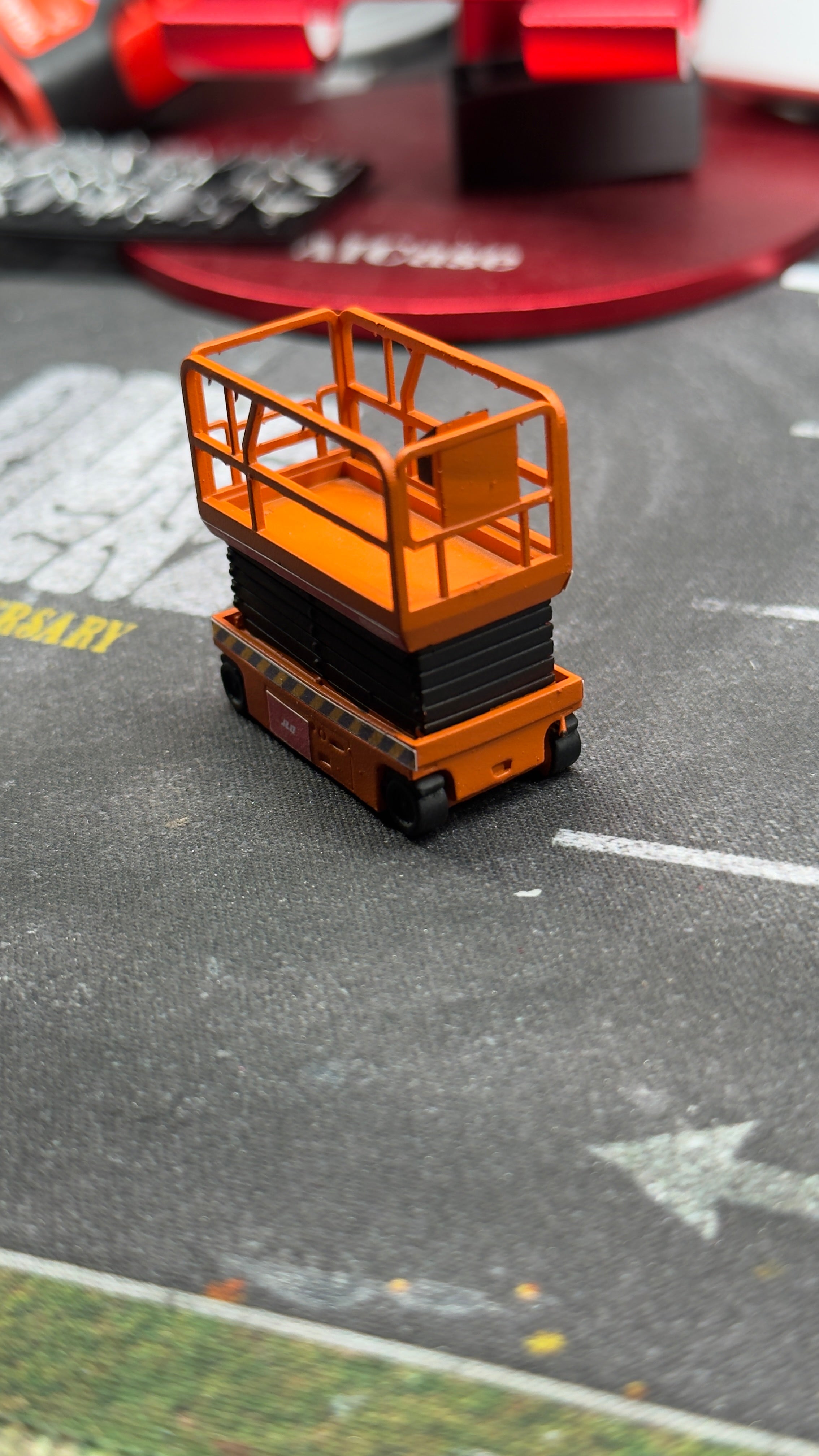 Scissor lift