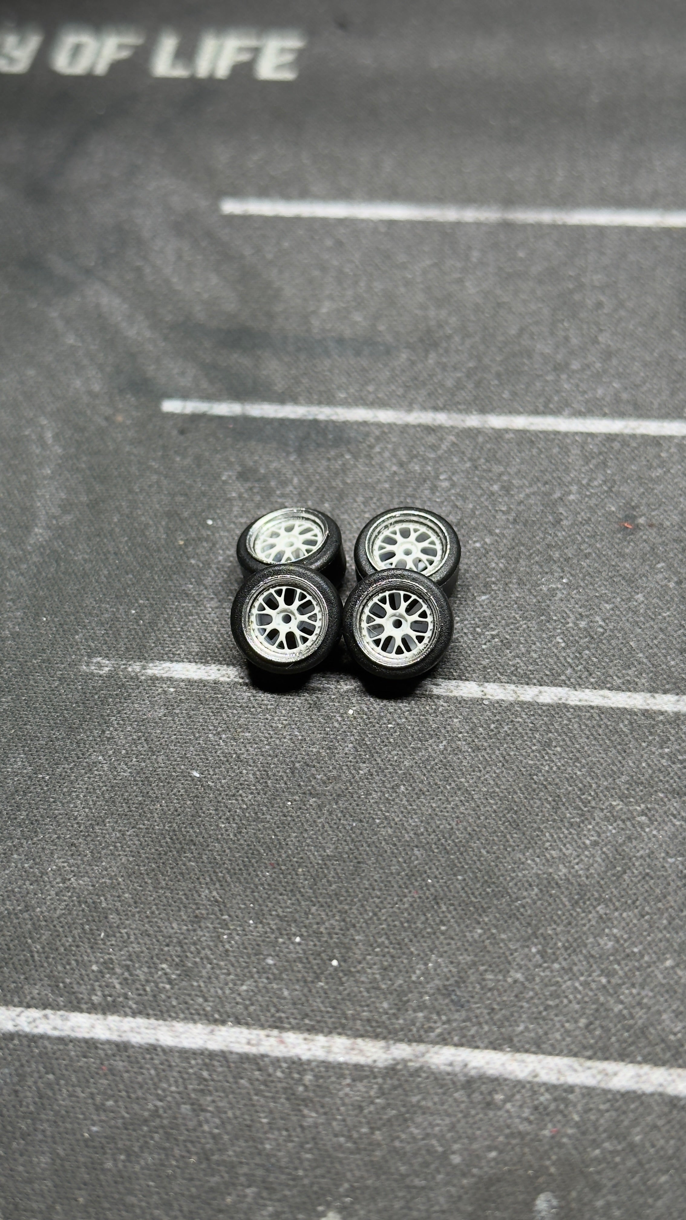 BBs (white)