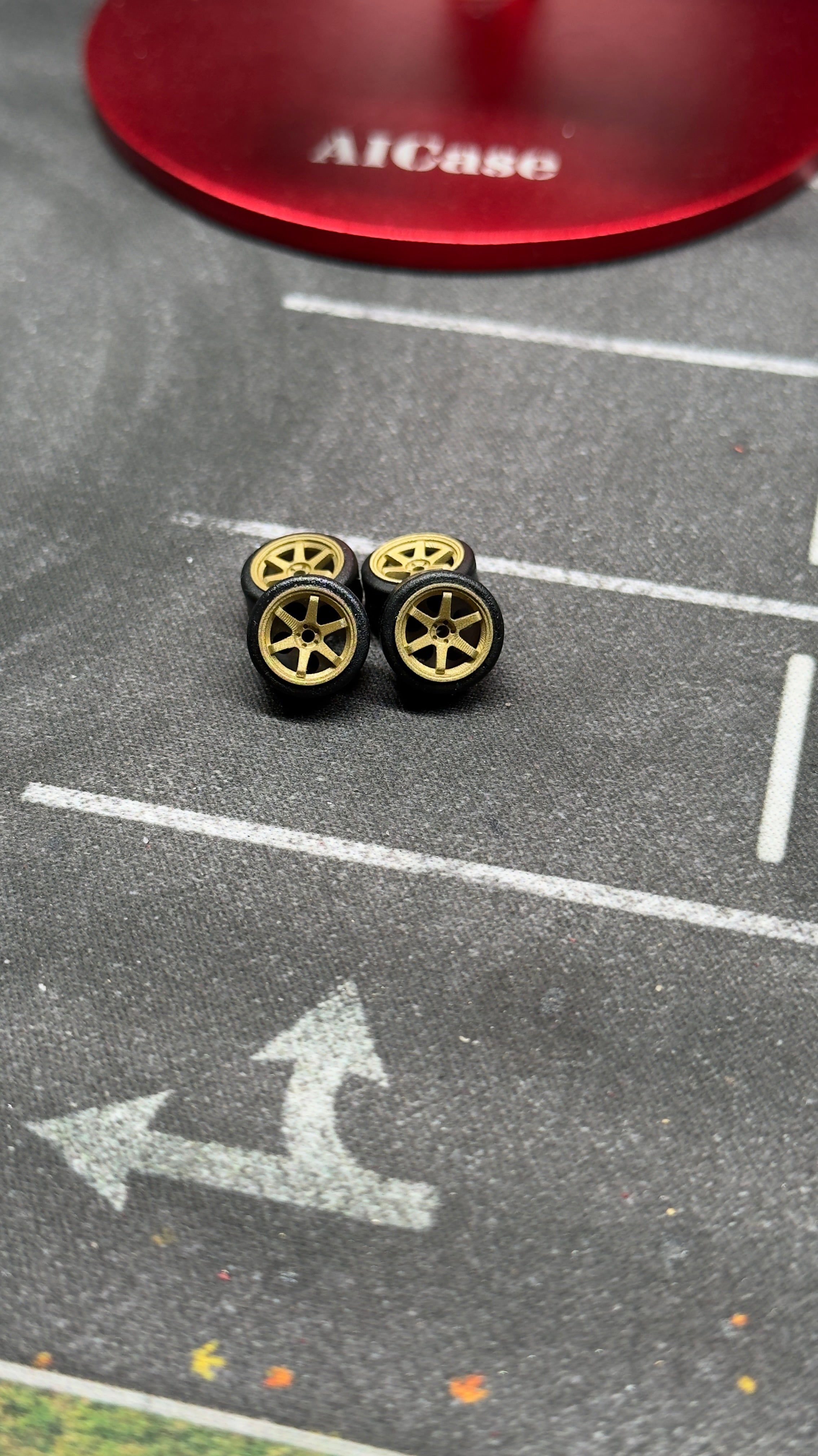 Te37 (gold)